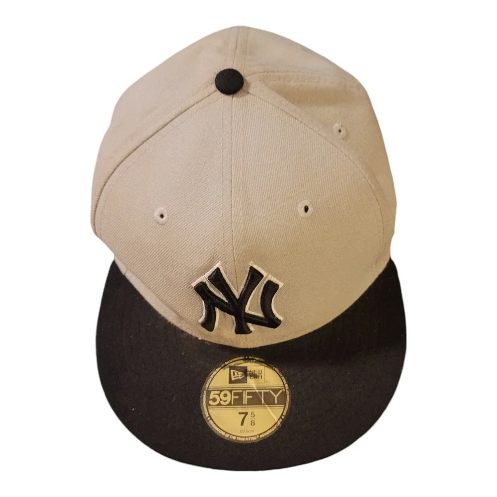 New York Yankees MLB Hat - Fitted Size 7 5/8 Cap - 59Fifty MLB Baseball Gray